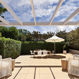 EZ_Glaze_Pergola_Imaging_2